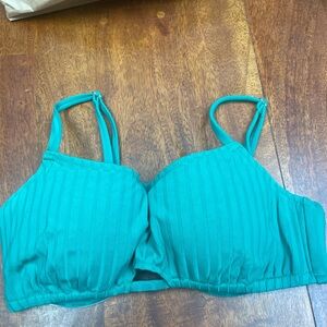 Shade & shore bikini top size 34b